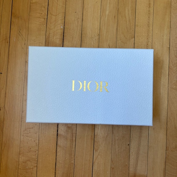 Dior Crossbody Phone Holder - Picture 8 of 8